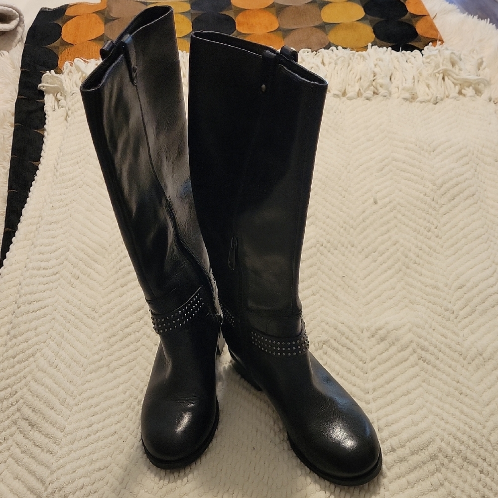 Jessica Simpson Black Leather Knee-High Boots